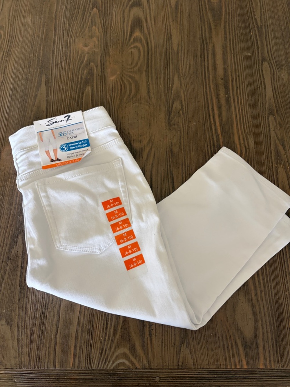 Seven7 White Capri Stretch Pants